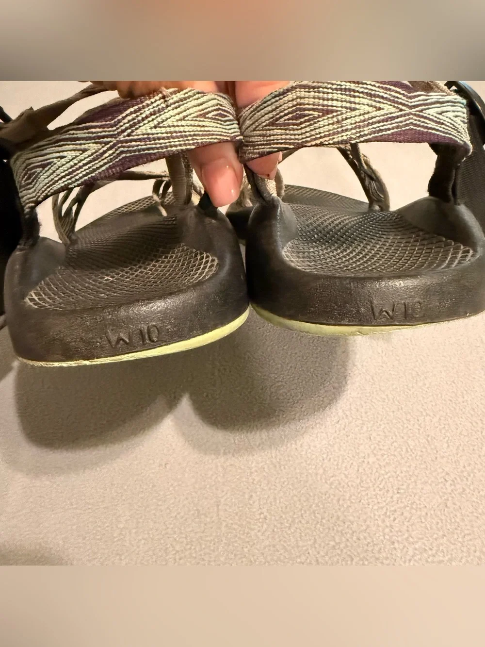 Chaco Women’s Size 10 Green Strappy Sandals